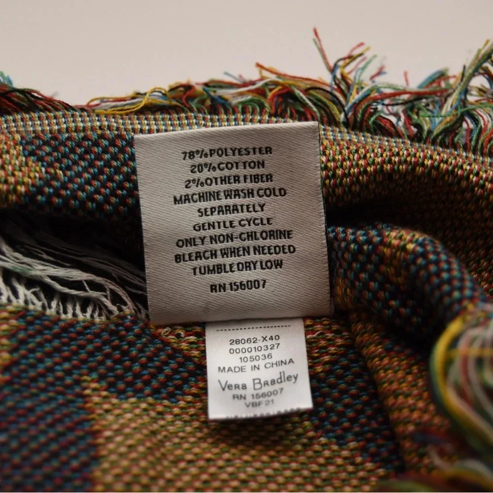 Vera Bradley NWT woven throw blanket Plaza Tile print - Picture 4 of 5